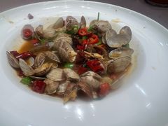 -香山湖家家宴(中山陵店)