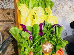蔬菜拼盘-鱼豆吉·豆浆鱼火锅(宜昌万达店)