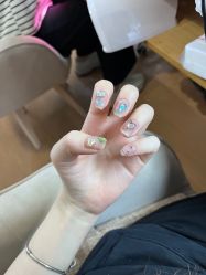 -UGIRL有个美甲