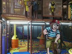 -蒙特利亲子乐园