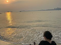-双月湾情人堤