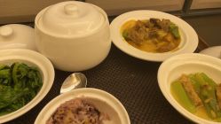 -臻康乃馨月子中心(集美店)