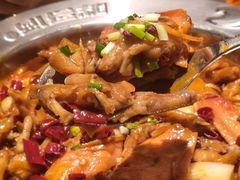 鸡翅煲-胖哥俩肉蟹煲(富阳万达店)