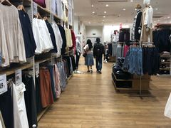 -优衣库(广州番禺万达广场店)