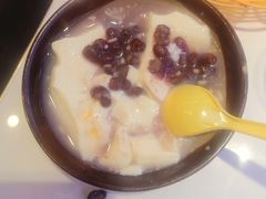 -何师傅美蛙鱼头(汉街店)