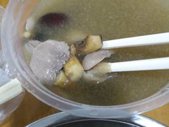 -河记肠粉店
