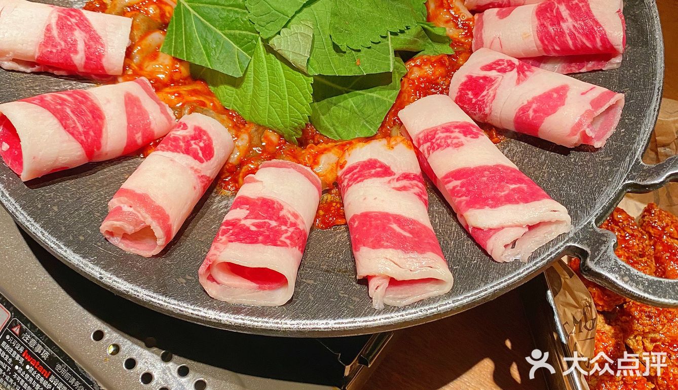 深圳探店｜肥牛配冰面！冰冰凉凉爽翻天