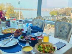 -圣彼得堡观江俄餐厅(中央大街黑金冠店)