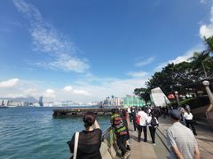 -香港回归祖国纪念碑