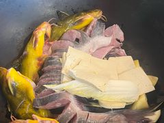 -江湖水乡铁锅炖魚(周庄嘉园店)