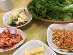 -牛信亭韩国料理·炭火烤肉(紫藤路店)