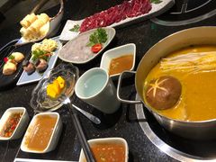 -锅季·捞王旗下小火锅(虹桥火车站店)