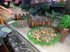 -釜御山海鲜烤肉火锅自助(新城市中心店)