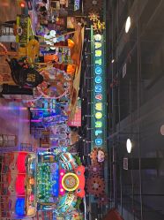 -卡通尼乐园(银泰店)