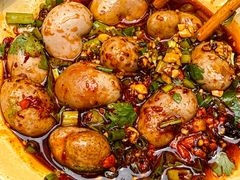 -拈签一笑黄牛肉辣卤串串
