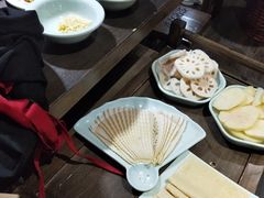-红九格老火锅(三峡广场店)