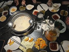 -捞王锅物料理(凯旋路店)