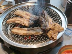 -草家酱蟹炭火烤肉店(珲春南路一店)