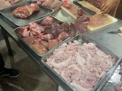 -标记美食新鲜猪杂(兴南大道店)