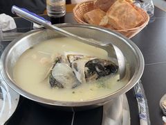 -雪湖煜辰鱼头老店(雪野湖店)