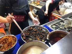 -黑色经典臭豆腐·湖南特产(步行街店)