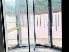 -新虹桥中心大厦