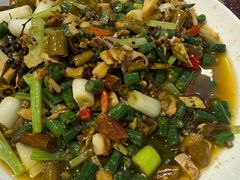 -江湖黑大兔(杨家坪店)