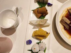 -贝勒爷·酥不腻烤鸭