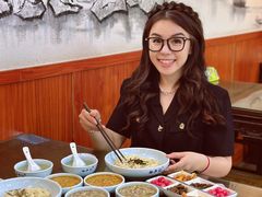 -裕兴记•蟹黄面馆(人民广场店)