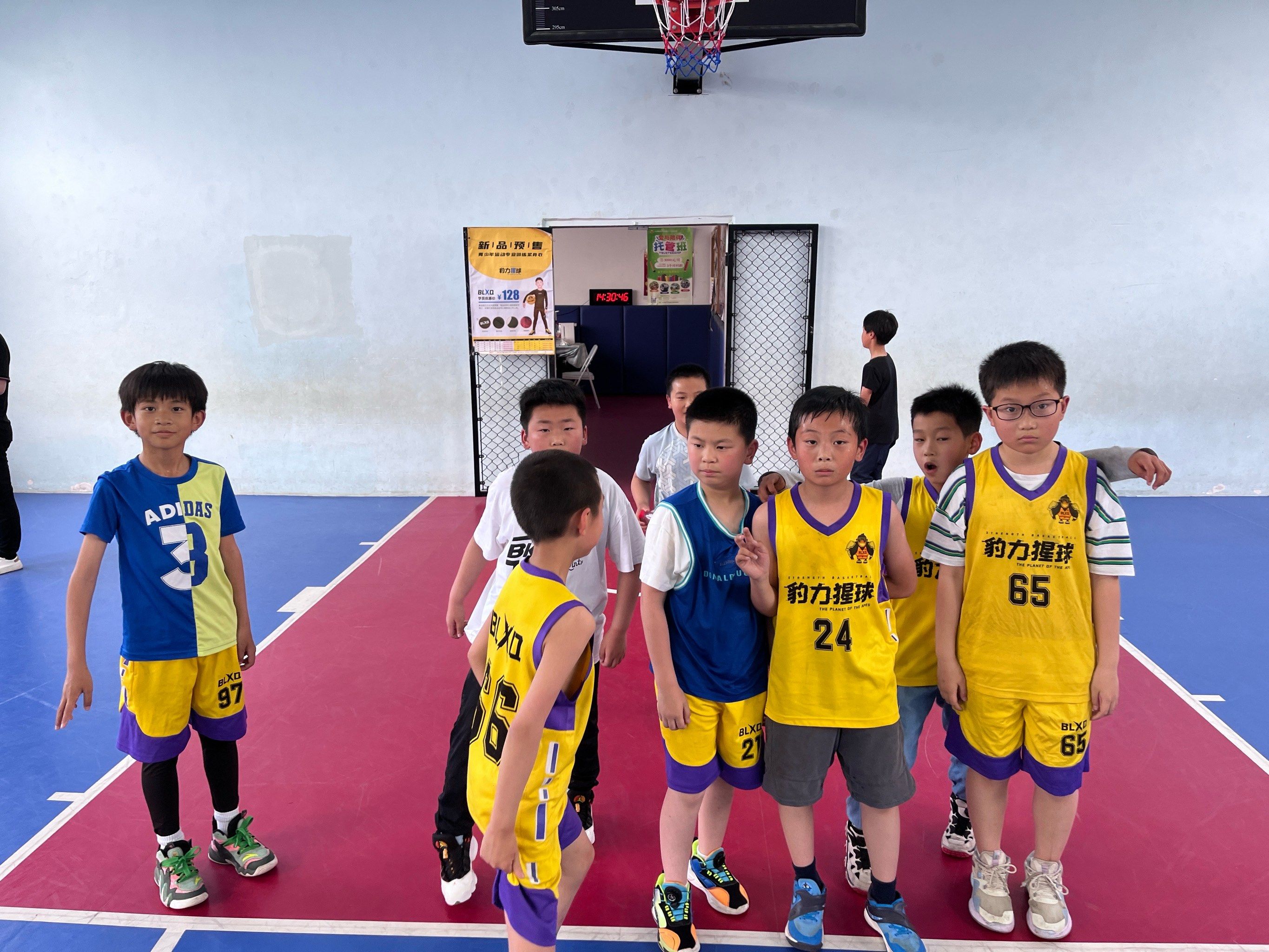 u10总结
课程教练:刘宗蒂
课程人数:8
出勤学员:孙瑞洪 李辰睿