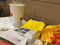 -麦当劳(乳山路店)