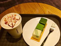 -星巴克(宝山万达店)