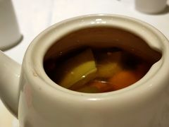 霸王花炖龙骨湯-尚一汤 广东炖汤(金桥国际店)