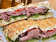 小红帽三明治-OUR Bakery(中海环宇荟店)