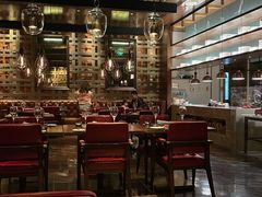 -恰餐厅及酒吧 CHAR Bar & Grill (北京丽都皇冠假日店)