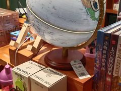 -西西弗书店&矢量咖啡(凯德晶萃广场店)