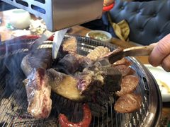 -金石青云炭火烤肉店(中房上东花墅店)