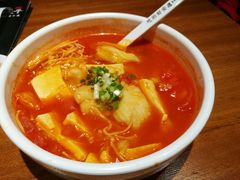 -渝是乎酸菜鱼(龙旗购物中心店)