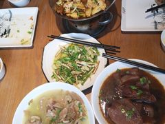 -吴越荣记苏州菜·松鼠桂鱼100%活鱼现做(斜塘老街店)