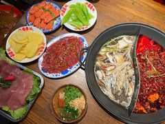 -萍姐火锅·公路夜市(武汉首店)