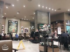 大堂-星巴克(深圳宝安泰华店)