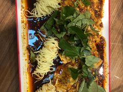 -有红鸡毛店·川菜(建设路店)