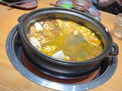 -一朵菌·野生菌探索家火锅(南亚店)