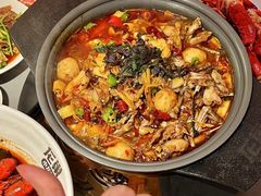 -龙巢盱眙龙虾·牛蛙·烧烤宵夜(八卦岭店)