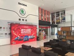 -上汽大众西安元泰4S店(浐灞生态区店)