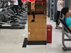 -曹路体育中心