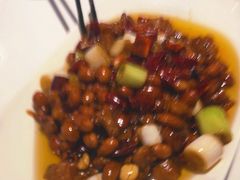 宫保鸡丁-夫妻肺片·中华老字号·正宗川菜(春熙路店)