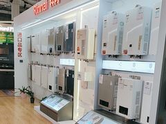 -百安居装修建材卖场(泰然店)