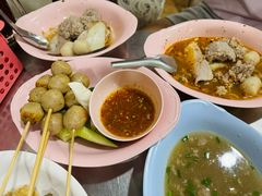 -榮泰米粉湯(Left Shop)