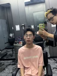 -米可造型烫发染发